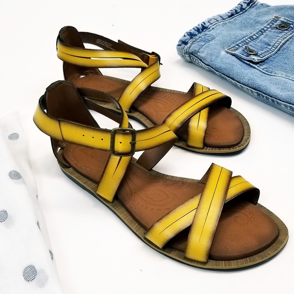 yellow clarks sandals